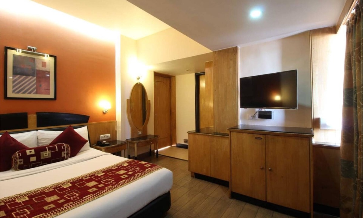 Daman Hotel | Hotel Sovereign