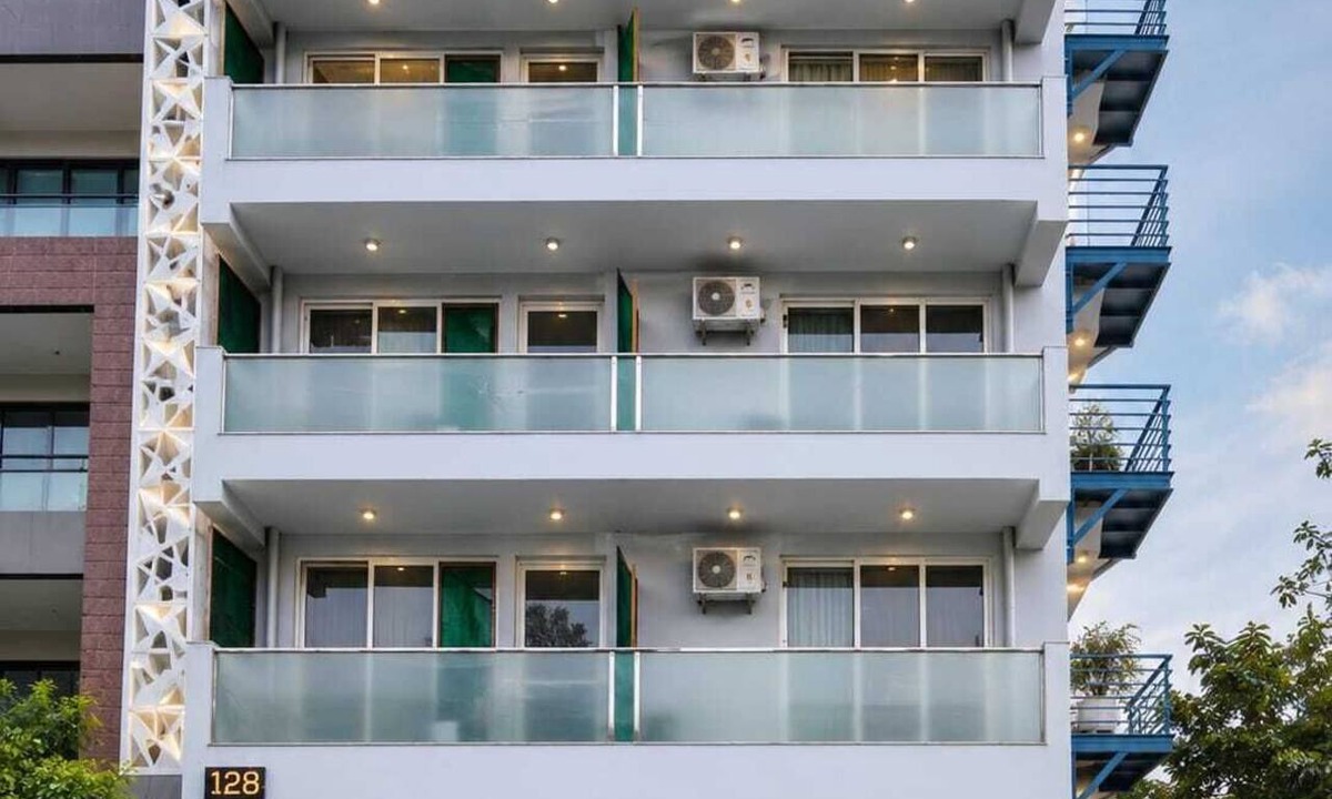 South City I Hotel | Hotel The Silken Stay By Carlton Suites