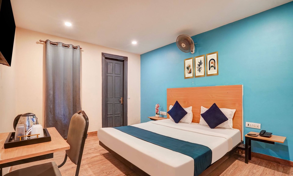 New Delhi Hotel | Hotel Twamev residency Uttam Nagar