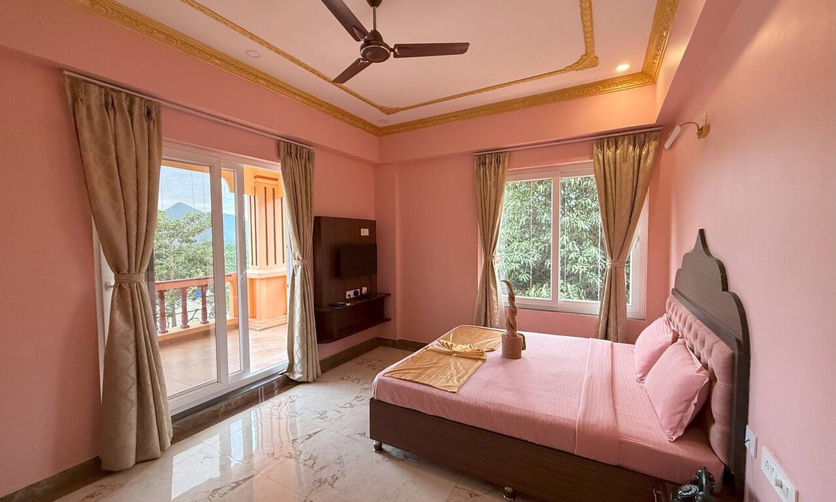 Paralakhemundi Hotel | HSI.Hotel Sai International