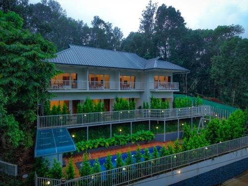 Devikolam Resort | Ice Cloud Munnar Pool Resort
