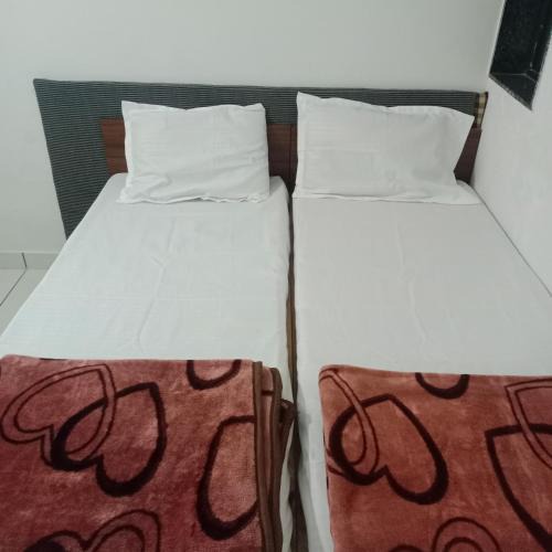 Dwarka House | Keshav homstey femeli room