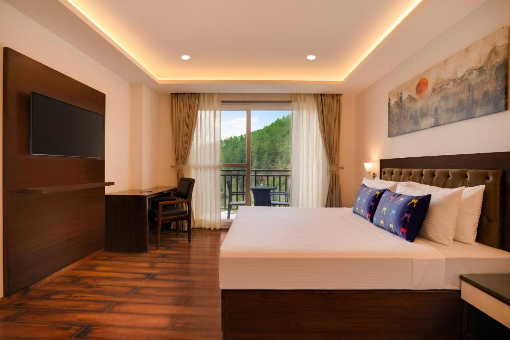 Shimla Hotel | Keys Select by Lemon Tree Hotels, Kufri, Shimla