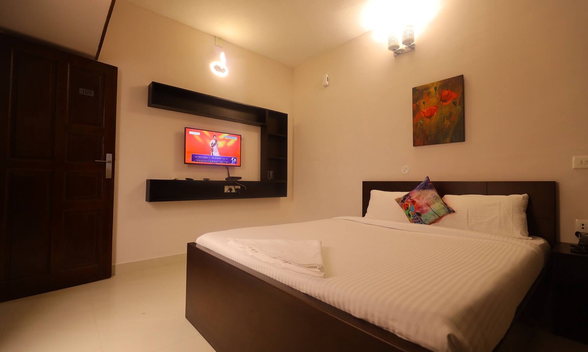 Madurai Hotel | Kfour Apartment & Hotels Private Limited