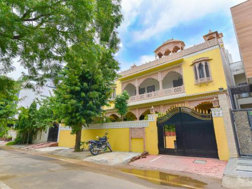 Vaishali Nagar Hotel | Kunadi Kothi