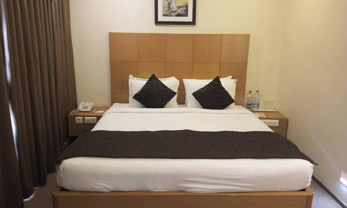 Rajahmundry Hotel | La Hospin Hotel