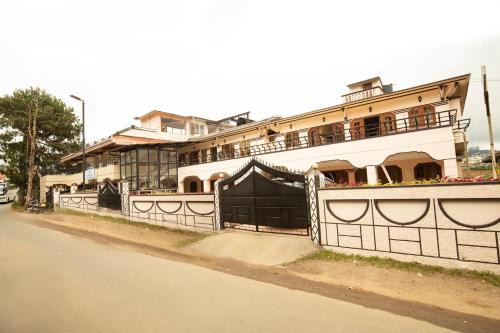 Kandal Hotel | Lazo Silver Lake , Ooty