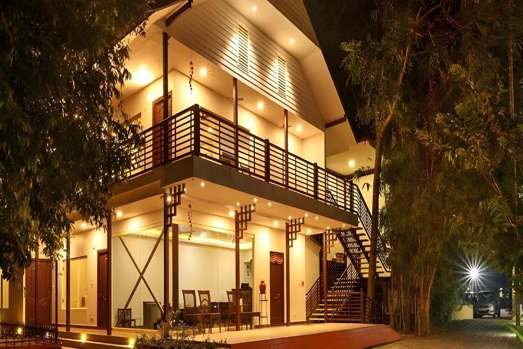 Eloor Hotel | Lhasa Ayurveda and Wellness Resort - A BluSalzz Collection, Kochi, Kerala