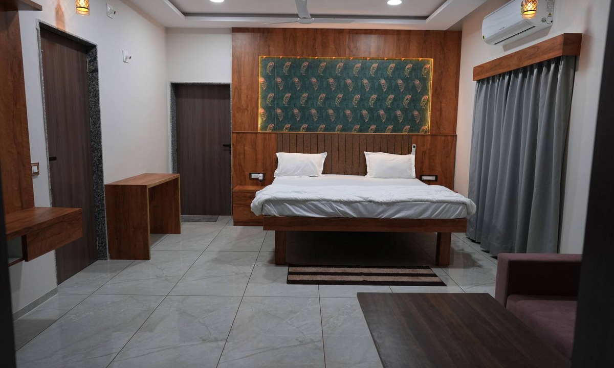 Dhari Resort | Lions Den Gir Resort and Adventure Park