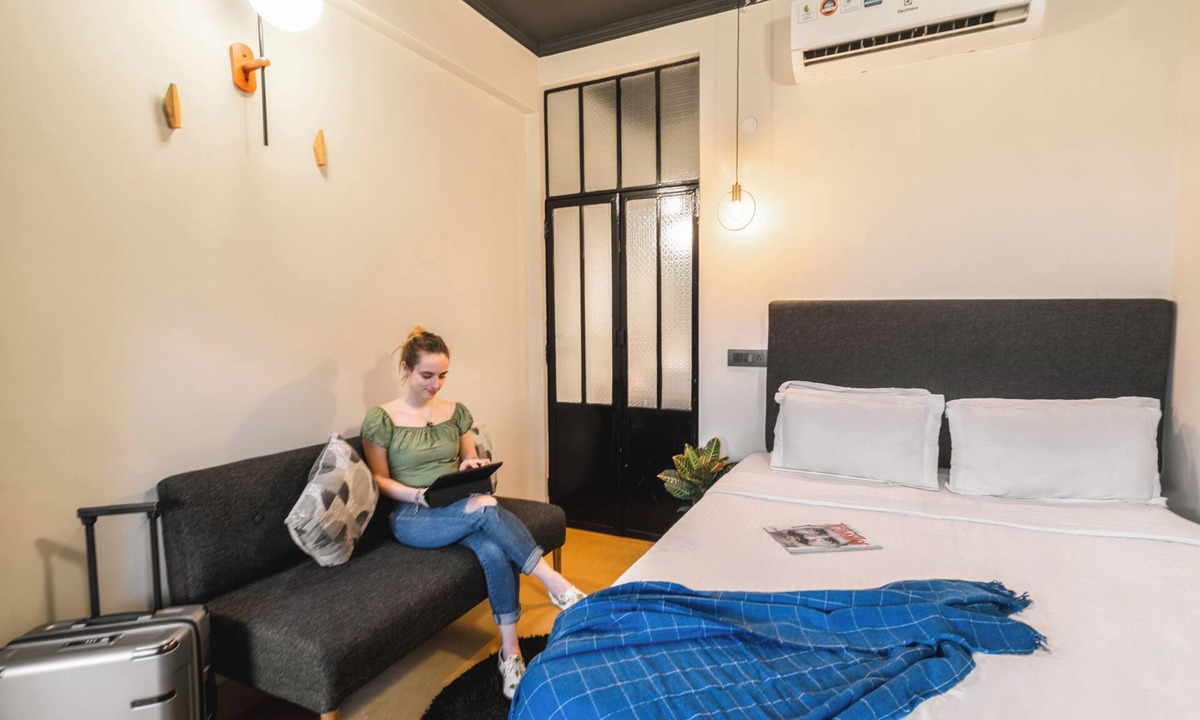Hauz Khas Village Hotel | Minimalist One Hauz Khas VIllage