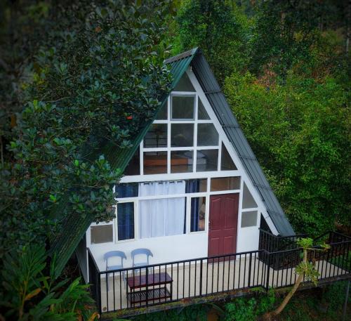 Kunchithanny Villa | Mithra Munnar Valley View A-Frame Huts