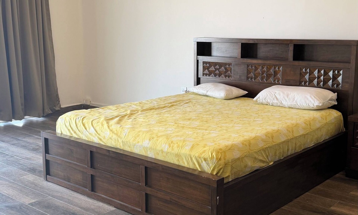Perambur Purasavakam House | Mogappair East GG nagar 3 BR with attach Bath ,GROUND FLOOR residential locality