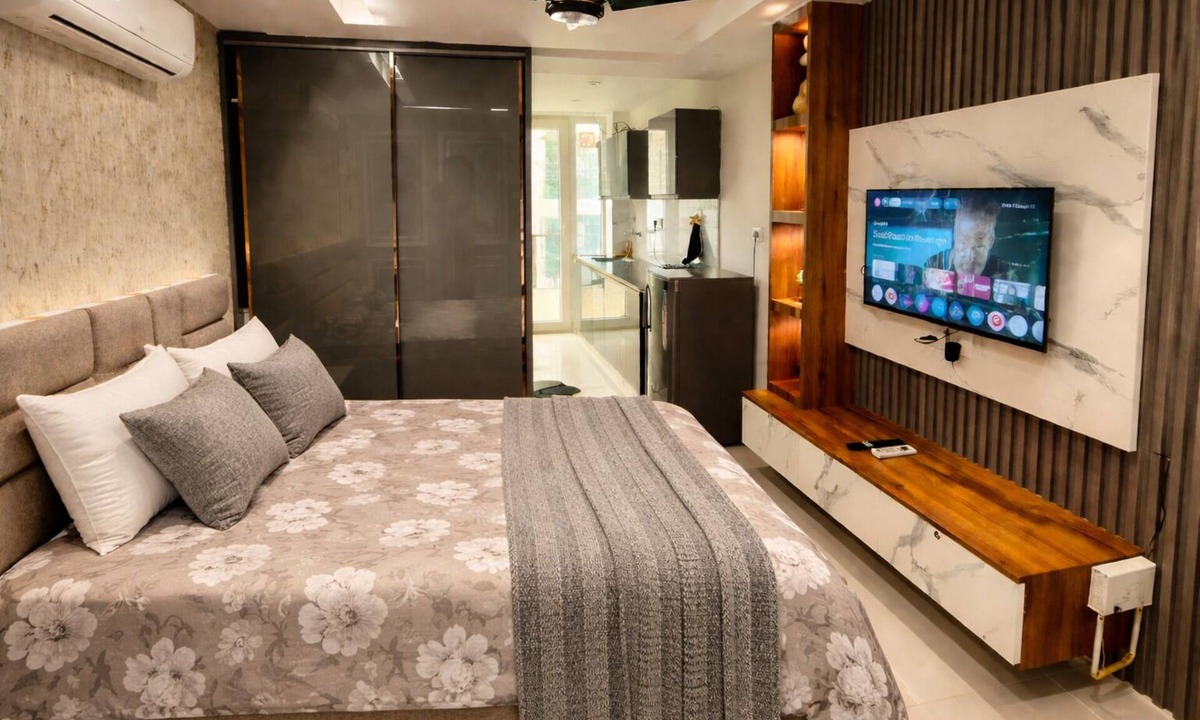 Zirakpur Apartment | MotherHood Nest-10min αwαy from Airport