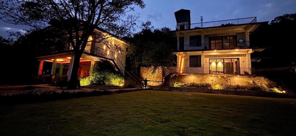 Mandi House | Mum Griham