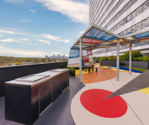 Travancore Apartment | Oaks Melbourne Flemington Suites