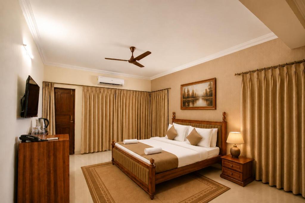 Candolim Hotel | Ocean n' Sand - By Q23 Resorts & Suites