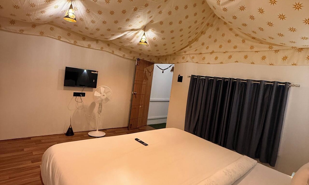 Gureghar Hotel | Open Sky Tent House