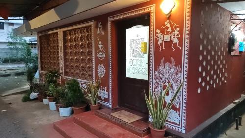 Shoranur House | Oudh blooms