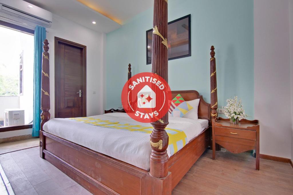 Gurugram House | OYO Home 29847 Luxurious Rooms Sushant Lok