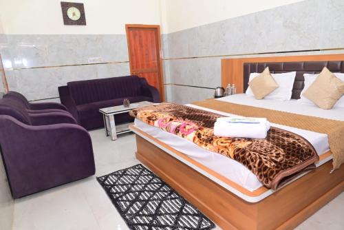Ayodhya House | Paramjyoti Home Stay Near Ram Mandir ayodhya