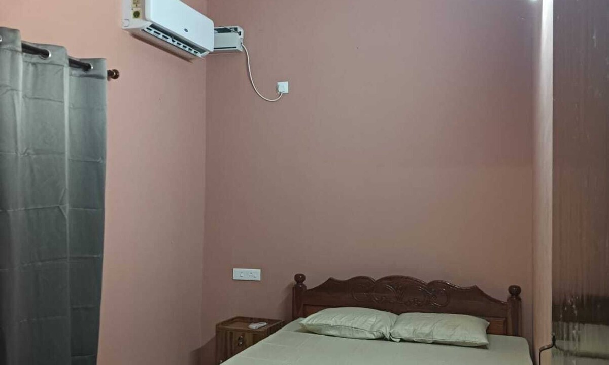 Betalbatim Apartment | Peaceful and relaxing 2 bedroom apartment just 15 minutes to the sun set beach.
