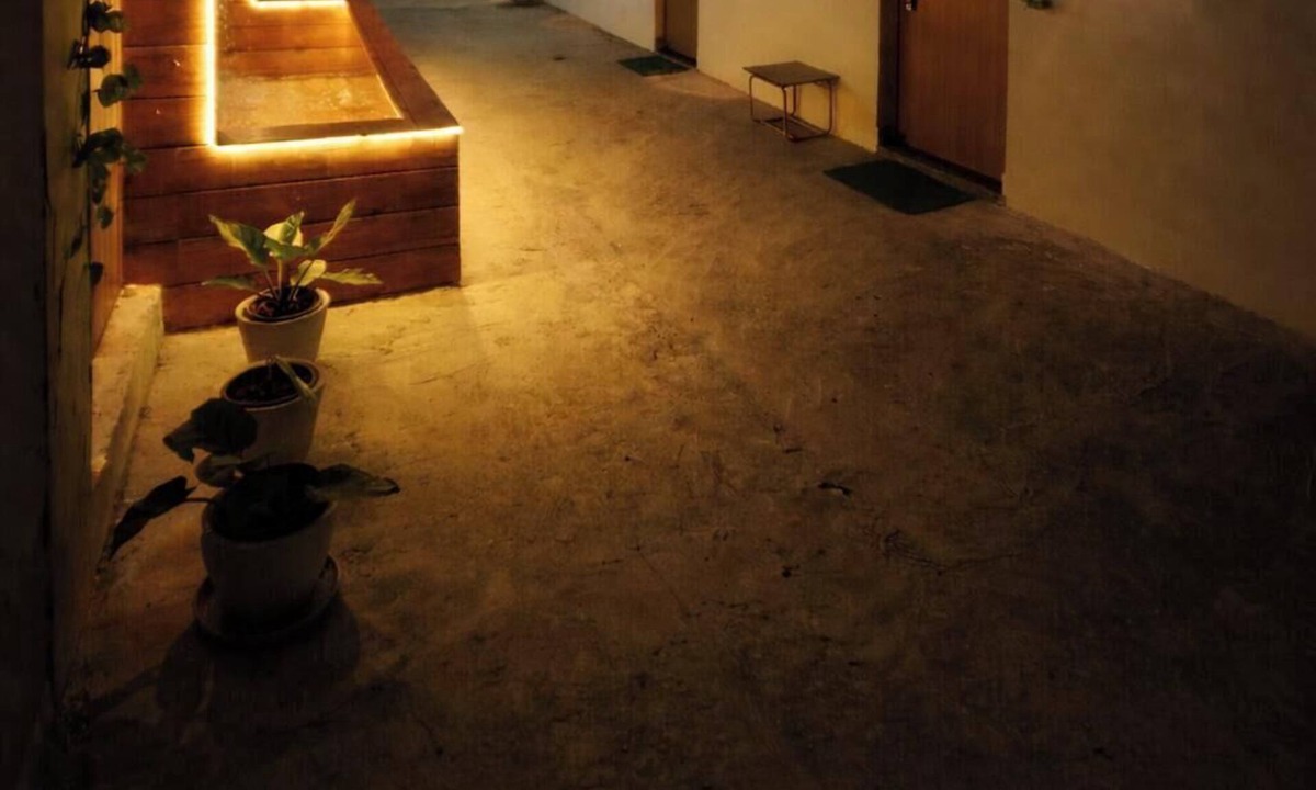 Agra House | Peaceful Stay in Dayal Bagh Near Prem Nagar Gate ,Ideal for Satsang Visitors