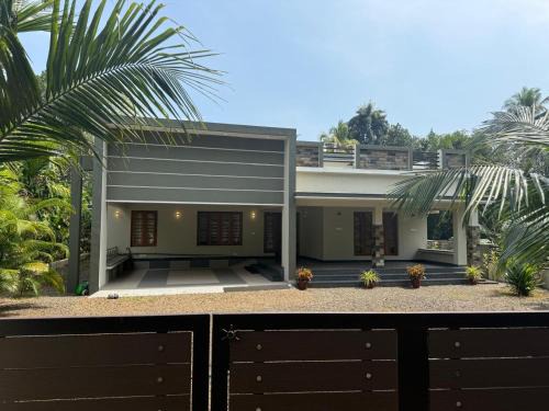 Alwaye House | Premium house near Cochin Airport for NRI families