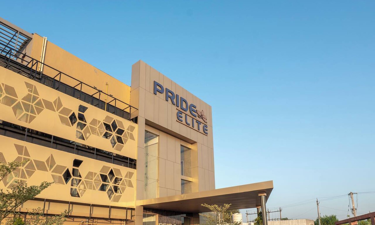 Prantij Hotel | Pride Elite Himmatnagar
