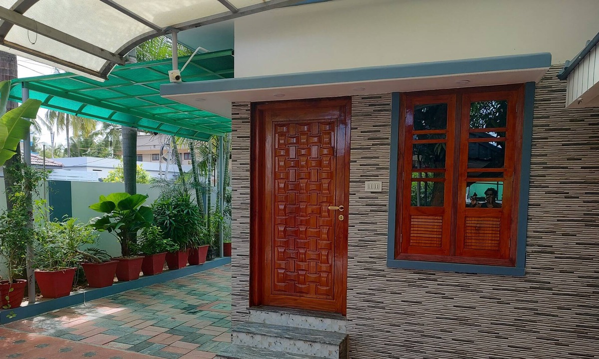 Thiruvananthapuram Apartment | Private Room with Kitchen