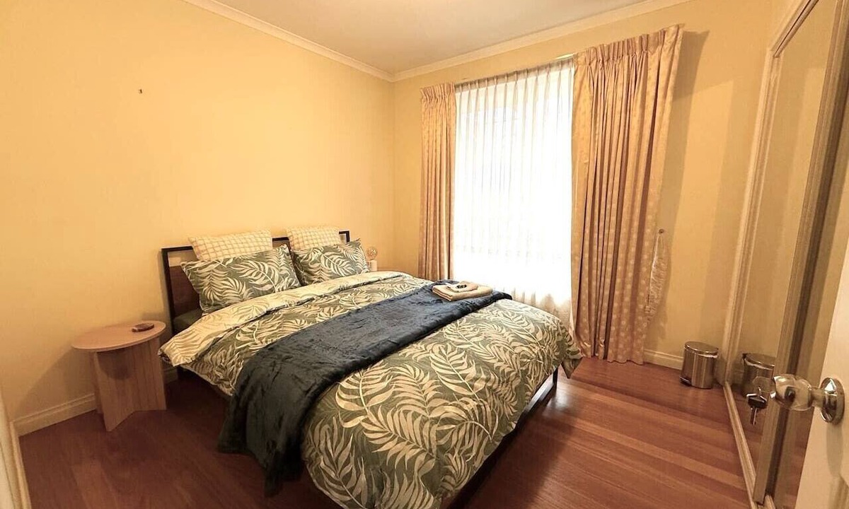 Bentleigh House | Private Room Shared House | Bentleigh near train