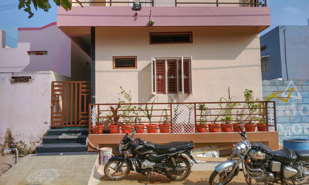 Kamalapur Apartment | Private Two bedrooms flat in Hampi