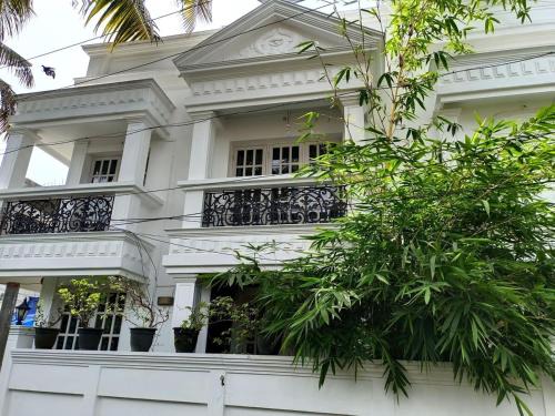 Thamaraparambu Villa | Raindrop Fort kochi