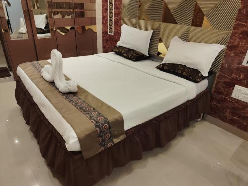 Anantapur Hotel | Rajahamsa Grand Inn