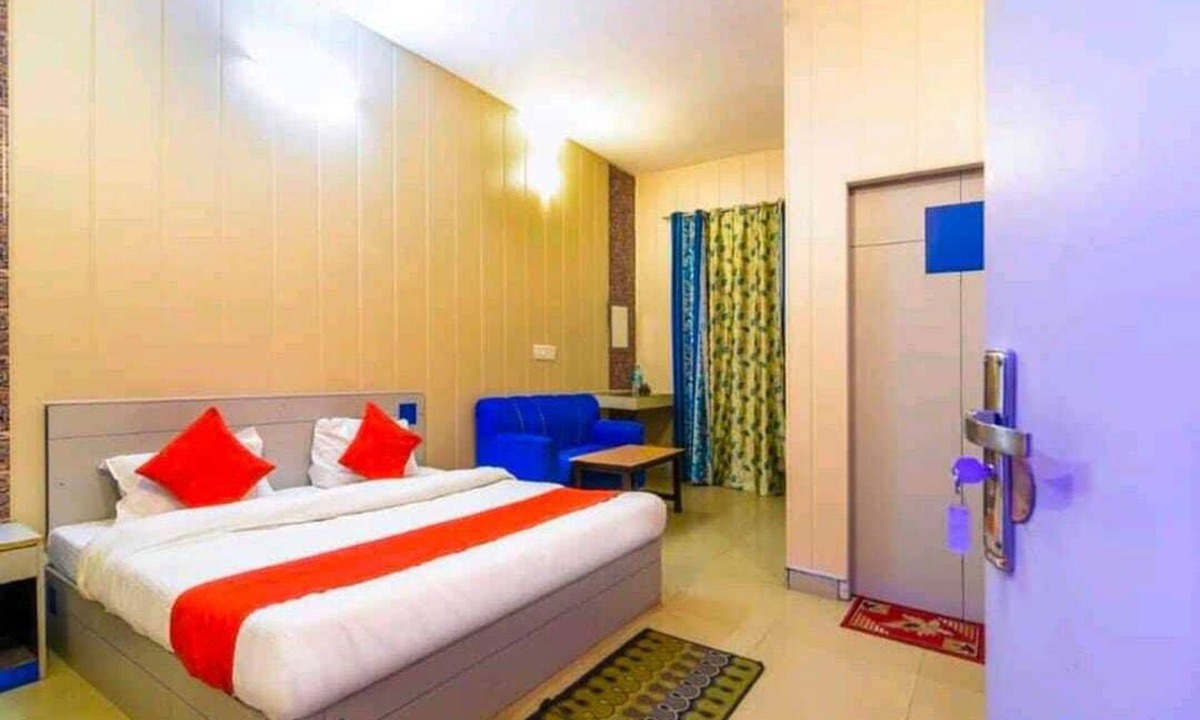 Amritpur Hotel | Rama Blue Resort and Restaurant