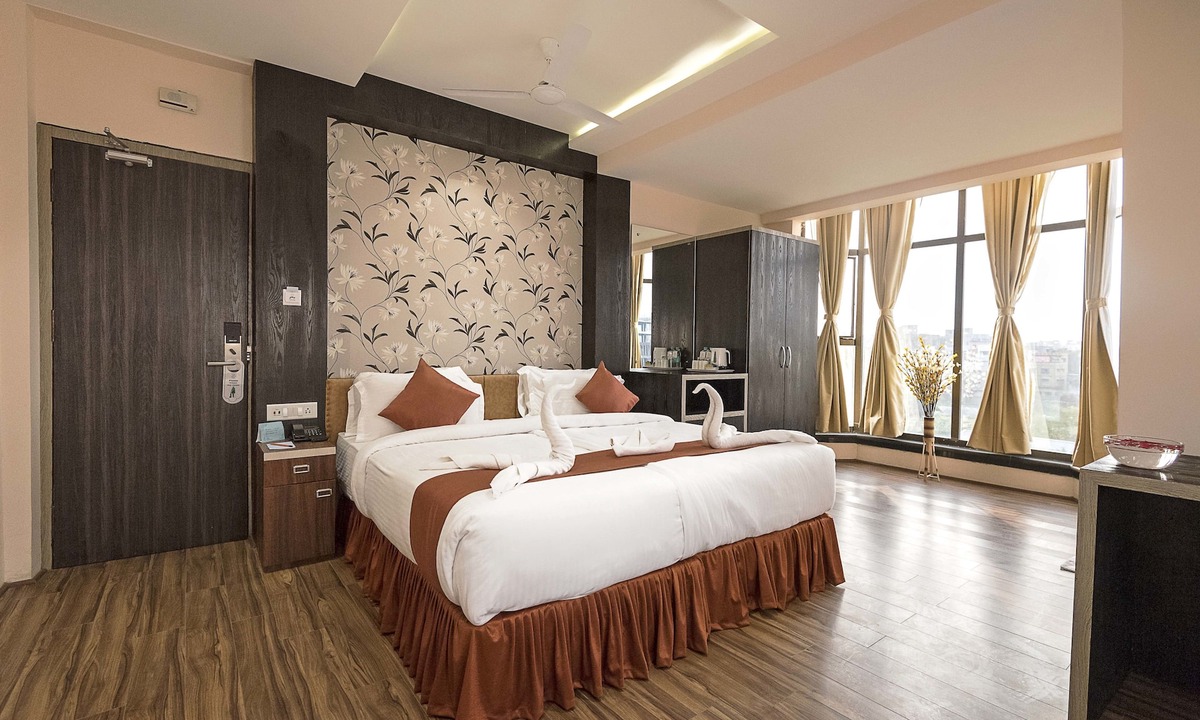 Kolkata Hotel | Regenta Inn Larica
