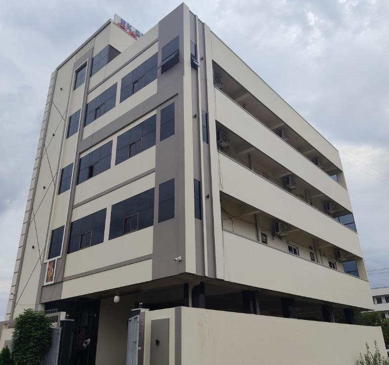 Uppalapadu Hotel | RKGRANDROOMs