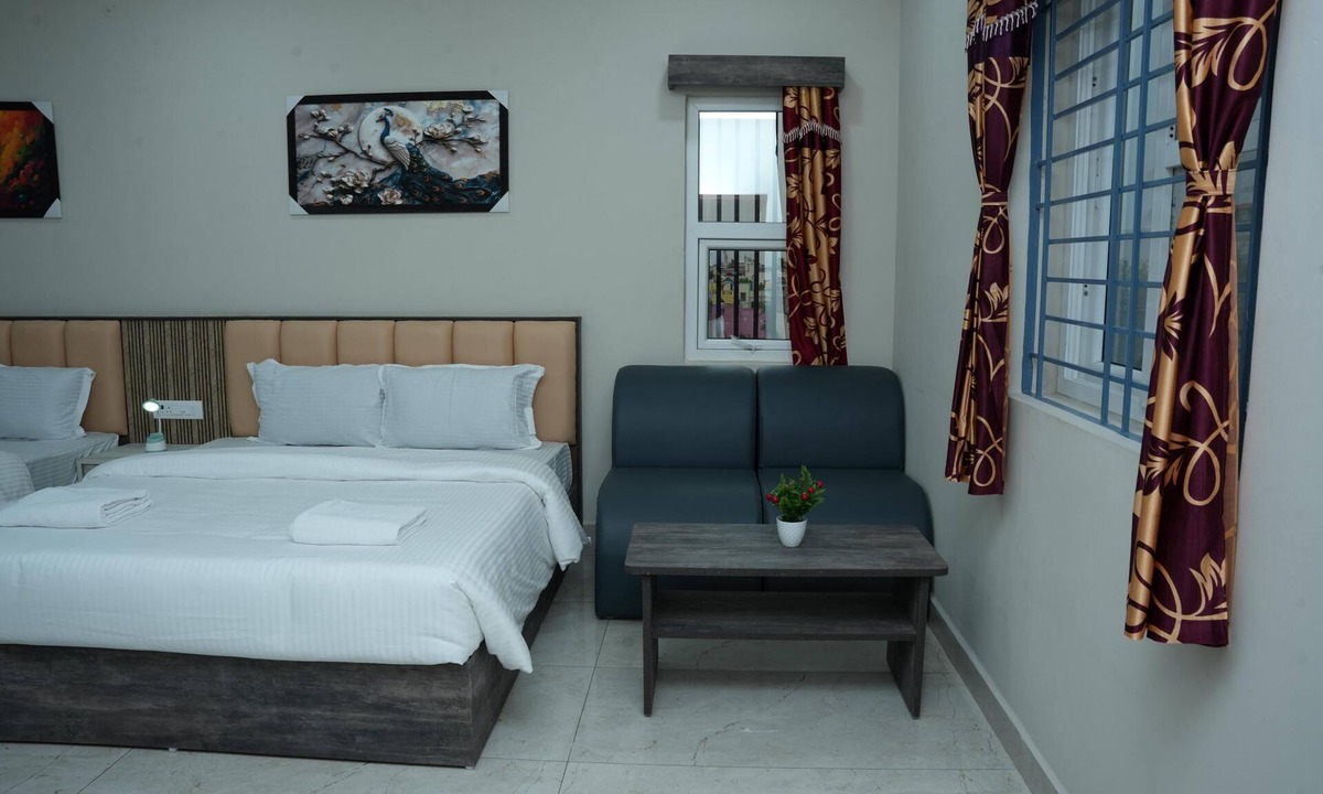 Vellore Hotel | RMV Inn