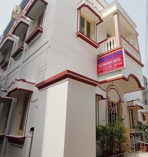 Kalighat Hostel | ROAMERS INN Backpackers Hostel