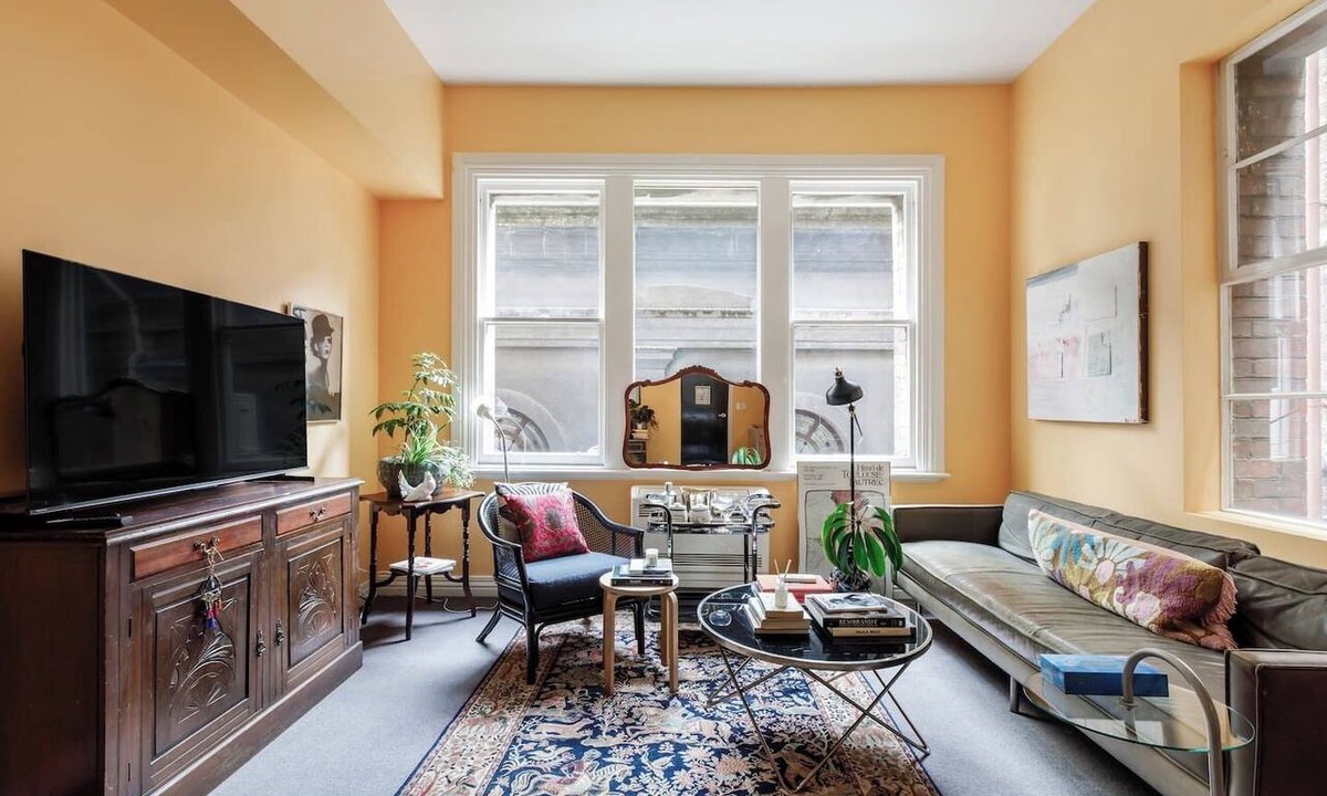 Melbourne Central Business District Apartment | Romantic Bohemian Hideaway in the Melbourne CBD