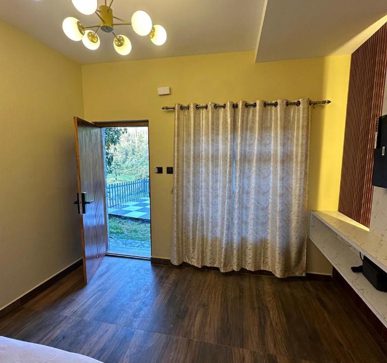 Ooty Hotel | RR Forest View