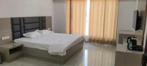 Sirsa Hotel | rr hotal sirsa haryana