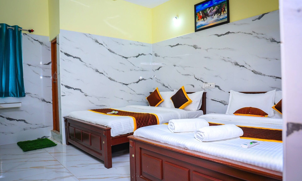 Sholinghur Hotel | RR RESIDENCY RANIPET
