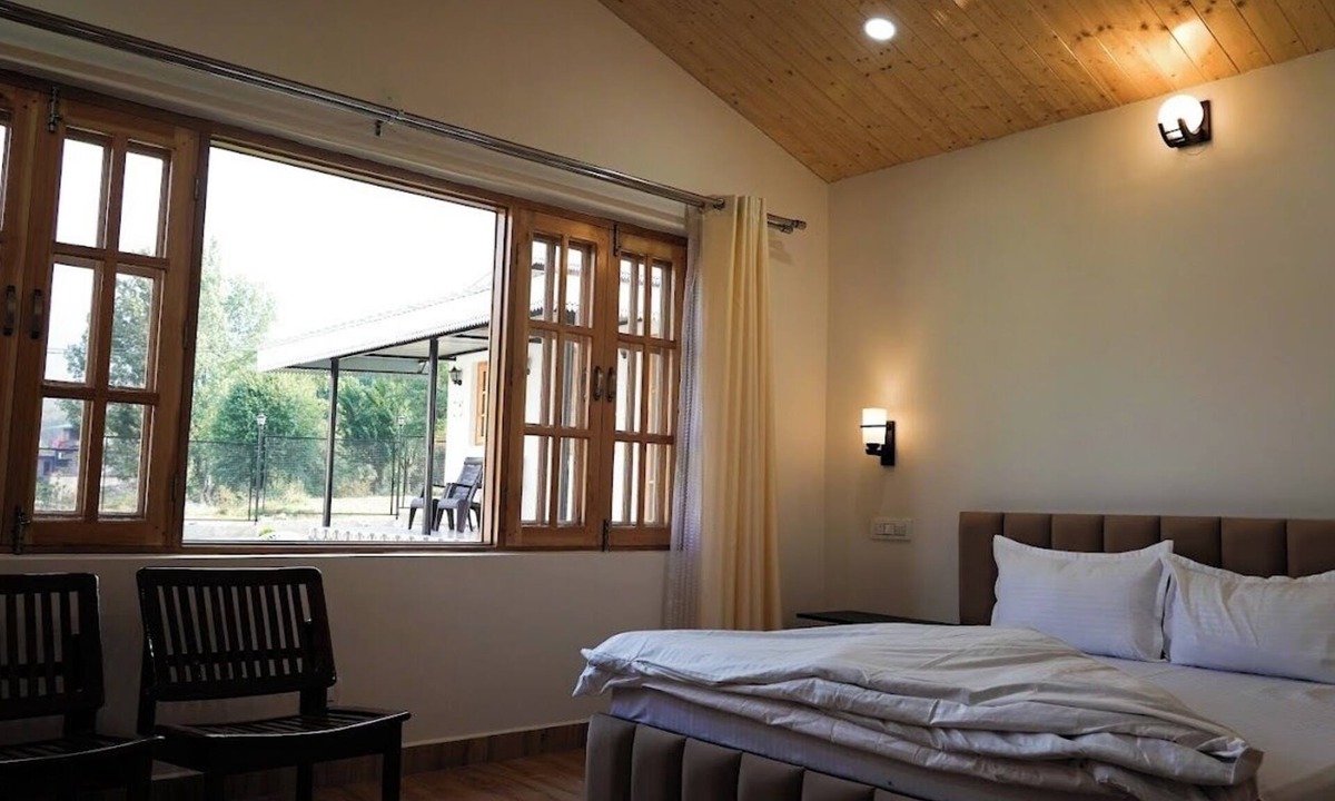 Suja Hotel | Saanjh Cottages - Hotel In Bir