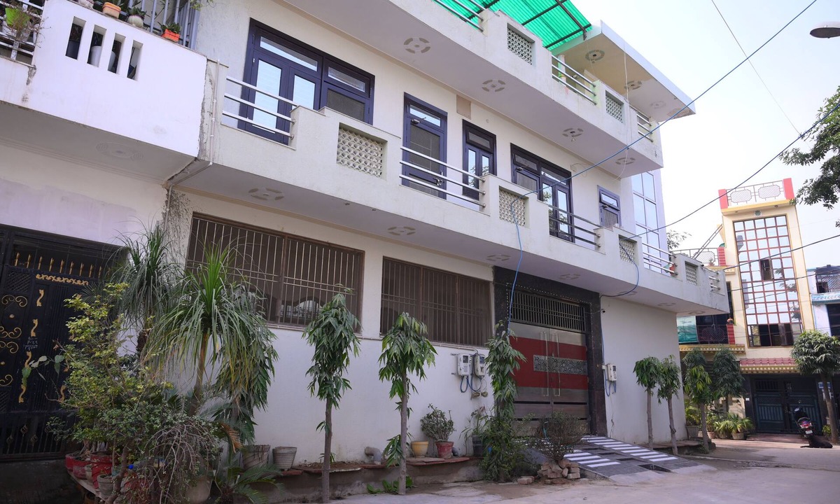 Agra Cabin | Sadhna Home Stay is an ideal place to rest, recharge, and experience