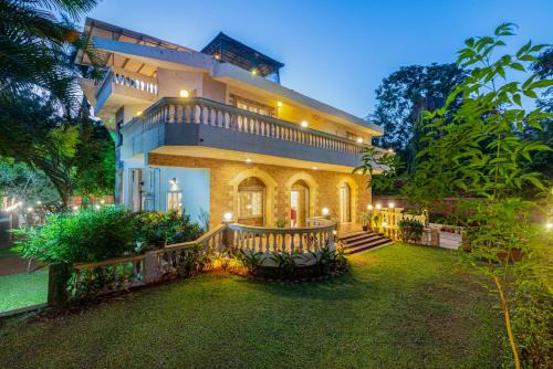 St.Stanislaus Villa Villa | SaffronStays Grandiosa - 4 BDR pet-friendly, pool villa Khandala