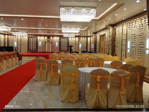 Bhawanipatna Hotel | Shreeja Central