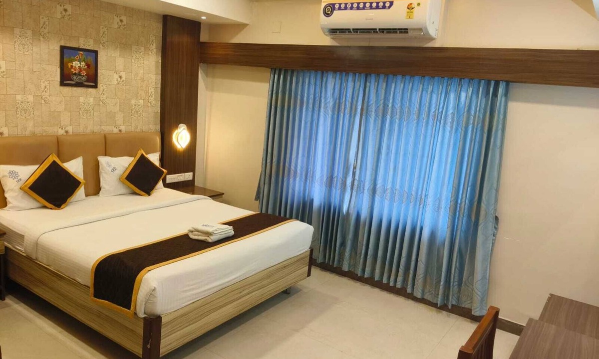 Palayankottai Hotel | Sri Ram Residency