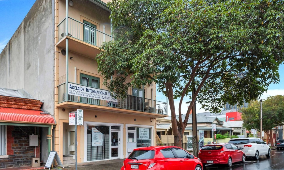Adelaide Central Business District Cabin | Studio A - Wright Lodge