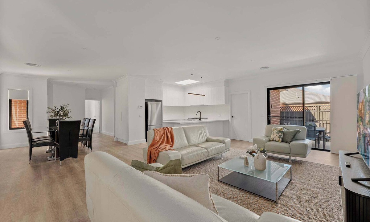Bathurst Villa | Stylish Central Bathurst Stay