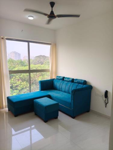 Thane West Apartment | Sunset Luxe Stay in Heart of Thane